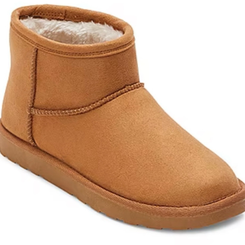 Arizona Jean Co. Low Cut Boots